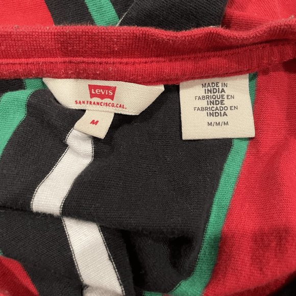 Women's Levi's Cropped Tee Size Medium - Picture 3 of 5